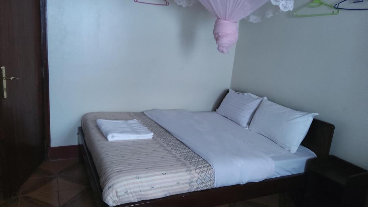 Lucia Villas Mbale Bagian luar foto