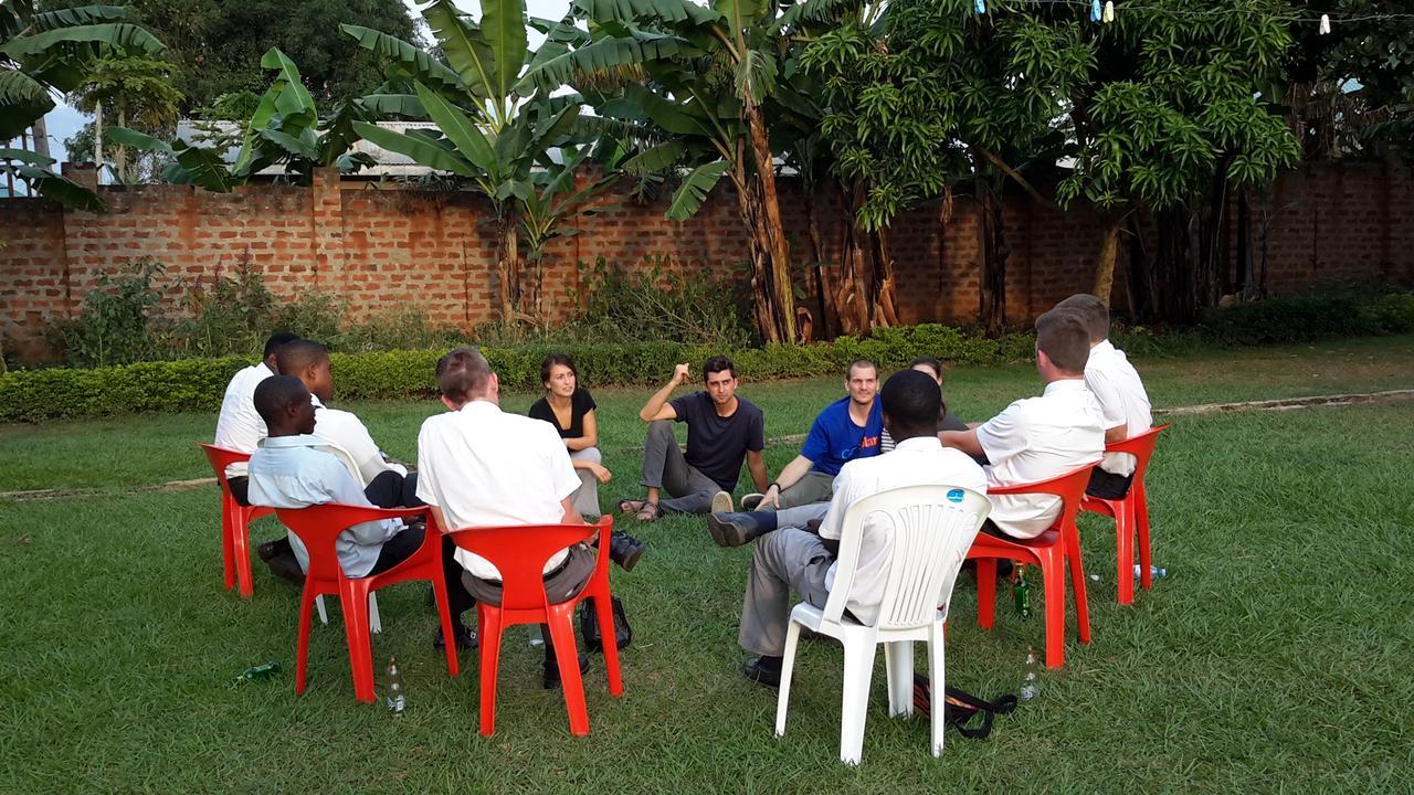 Lucia Villas Mbale Bagian luar foto