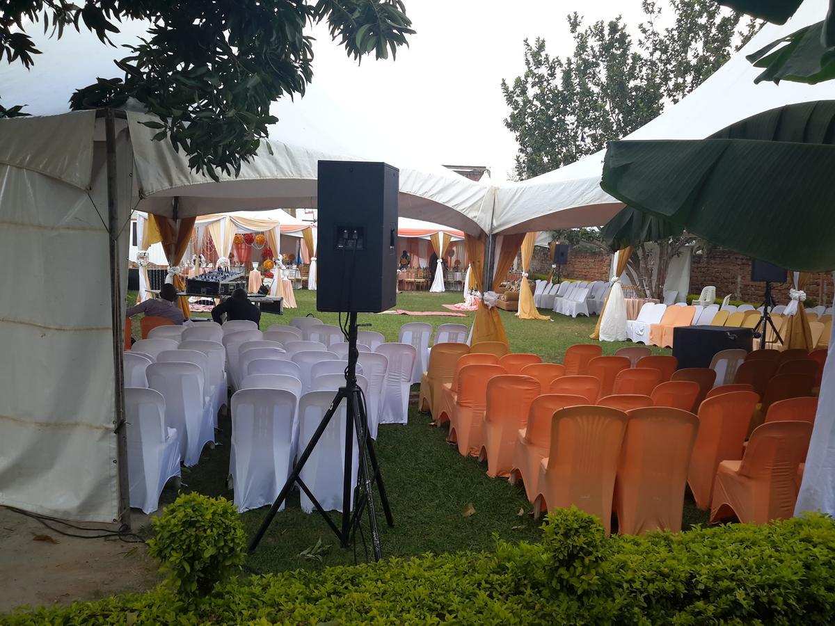 Lucia Villas Mbale Bagian luar foto